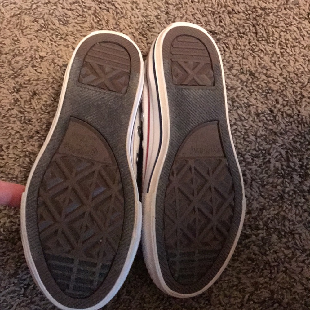 Converse - Picture 2 of 5